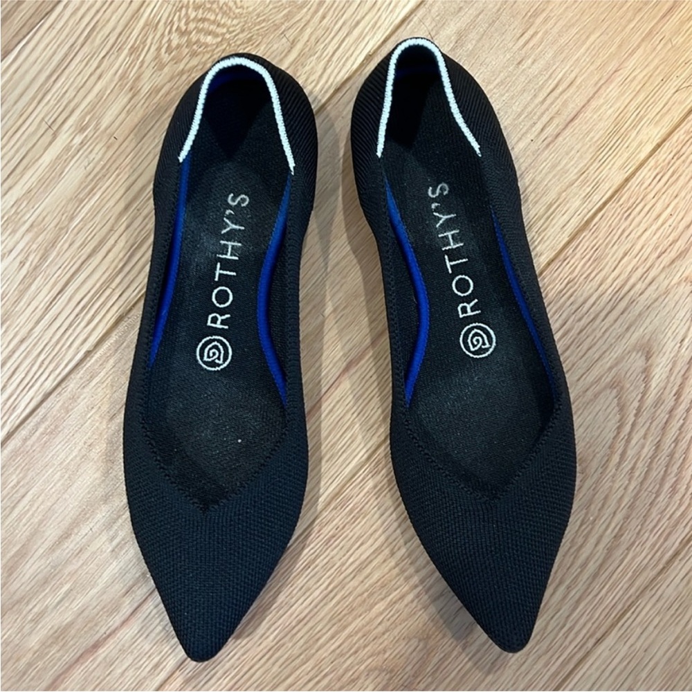 Rothy’s The Point Flats Pointed Toes Ballet Flats Black Solid Women Size 7